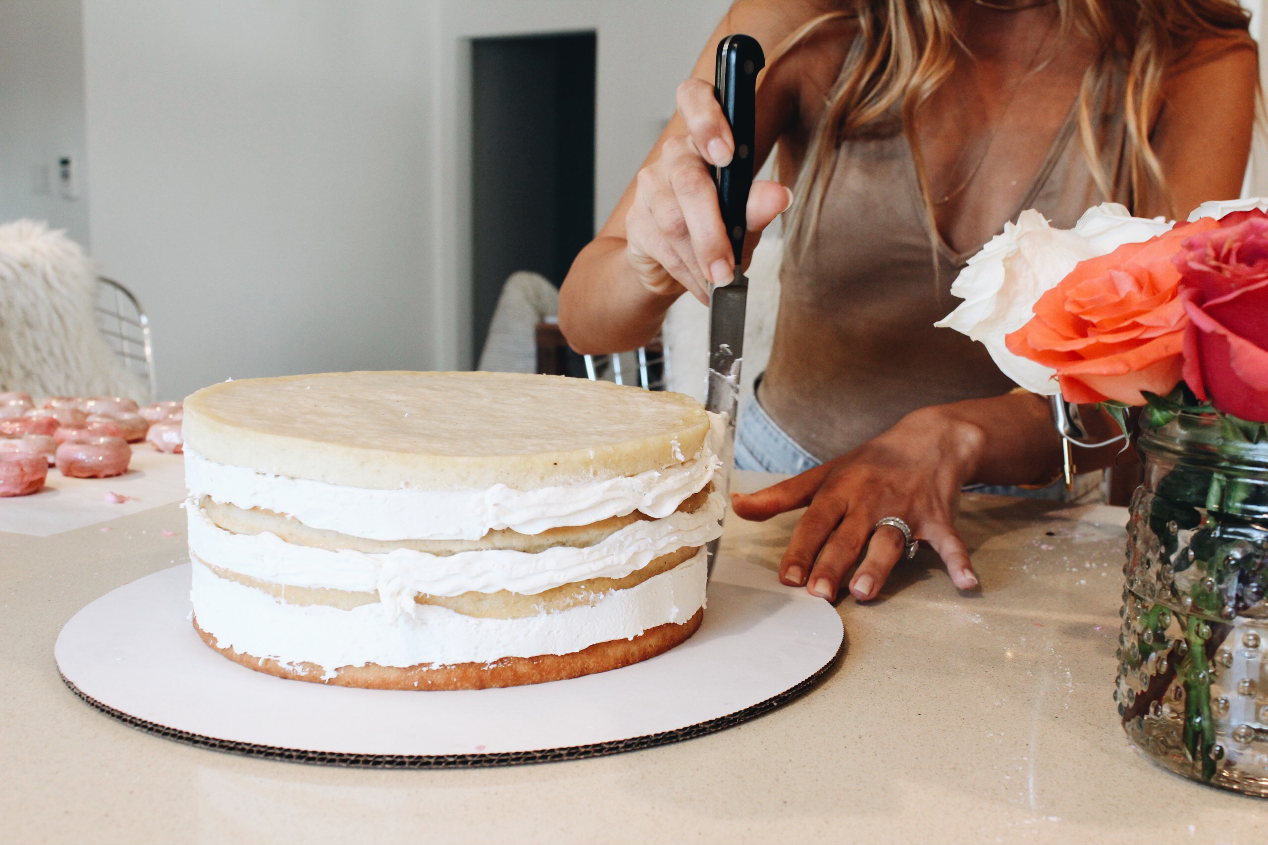 HOW TO MAKE A NAKED CAKE Sivan