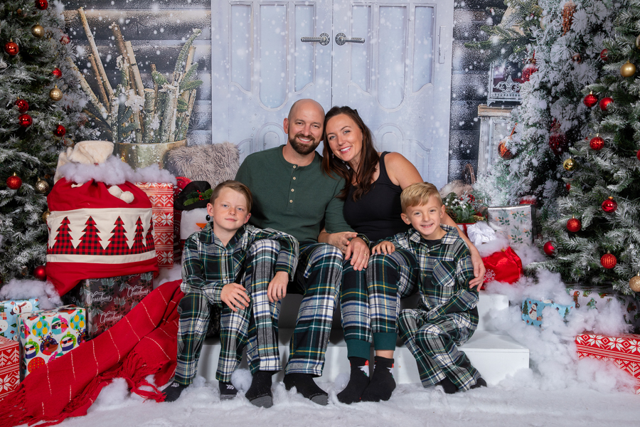 Matching Pajamas Mini Session 2026 | SAP_4666.jpg