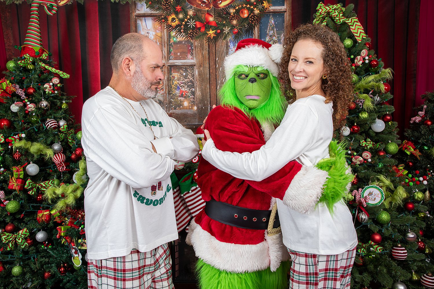 Who Stole Christmas Mini Session 2026 | SAP_3546.jpg