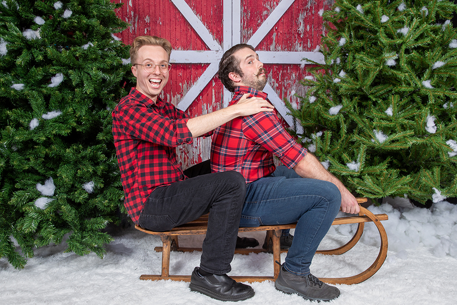 Awkward Christmas Mini Session 2026 | SAP_9500.jpg