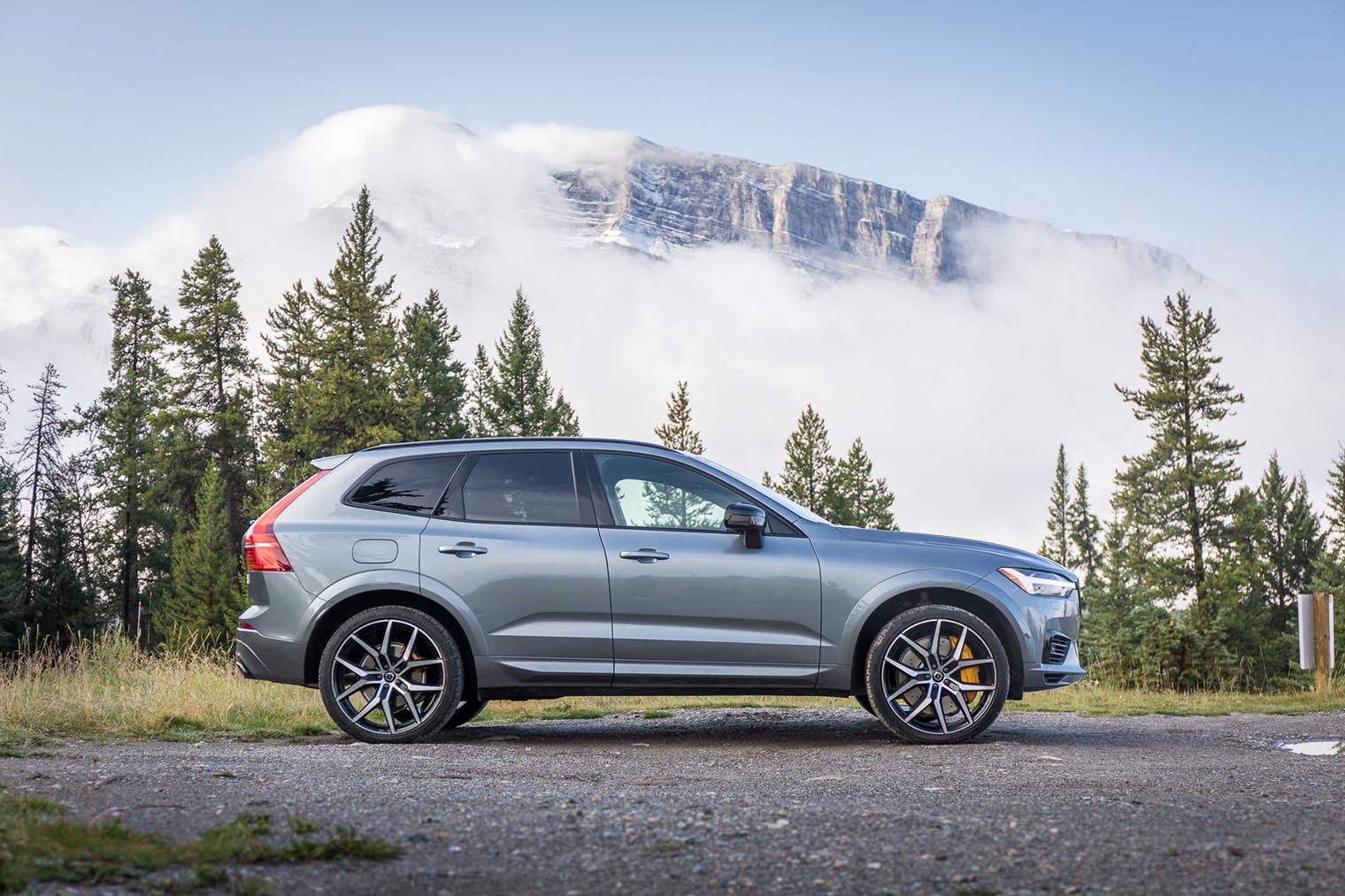 2020 Volvo XC60 T8 Polestar Engineered Premium SUV Hybrid Rocks