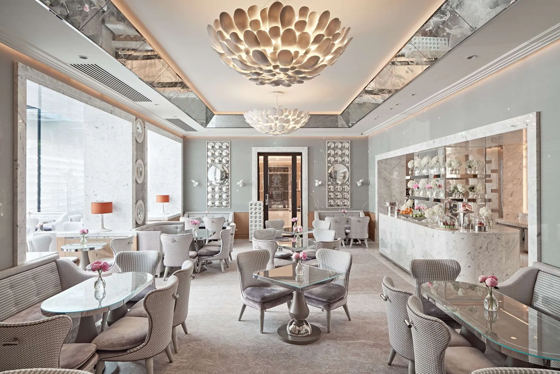 倫敦柏凱麗酒店