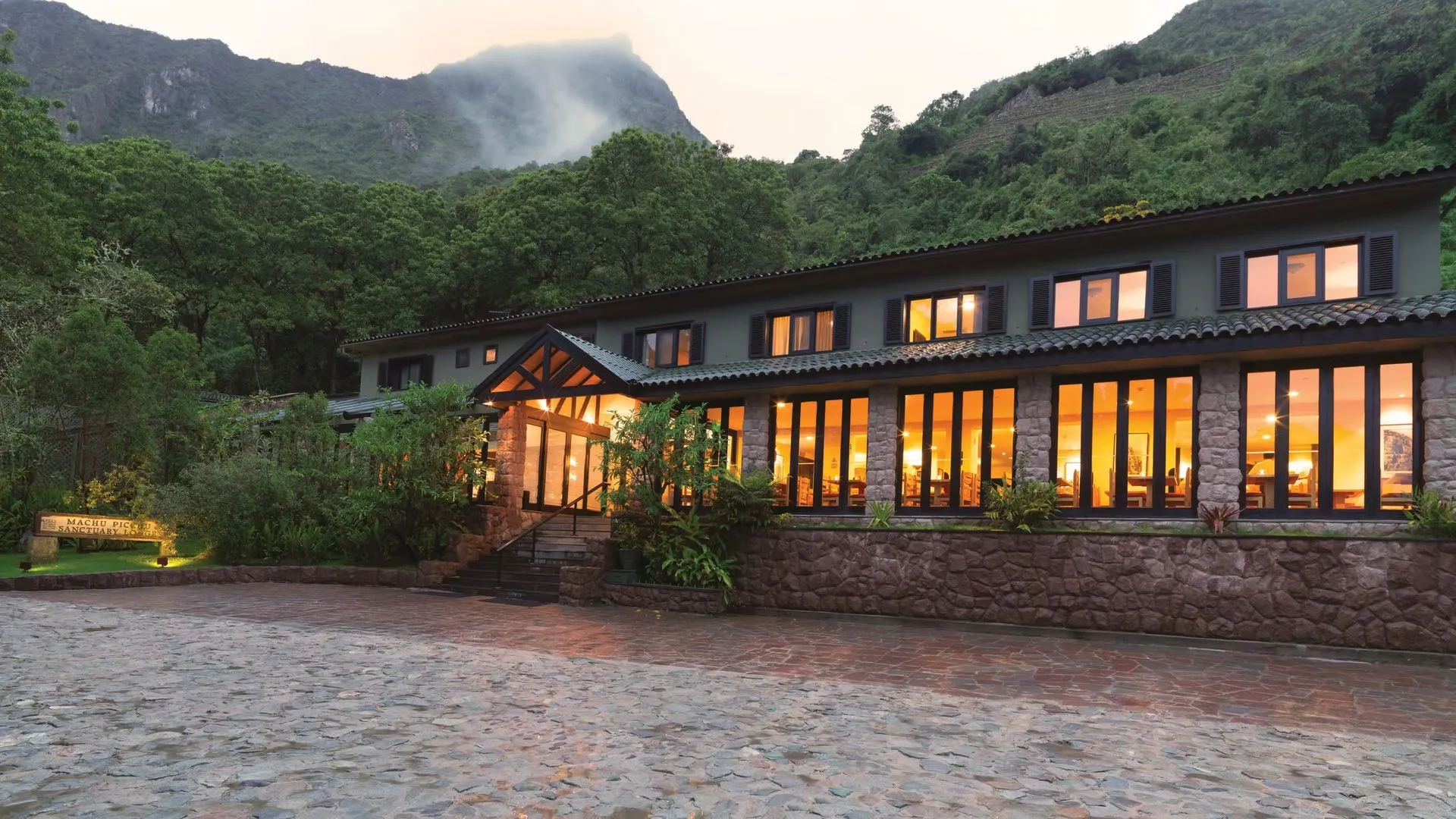 Sanctuary Lodge Belmond Machu Picchu
