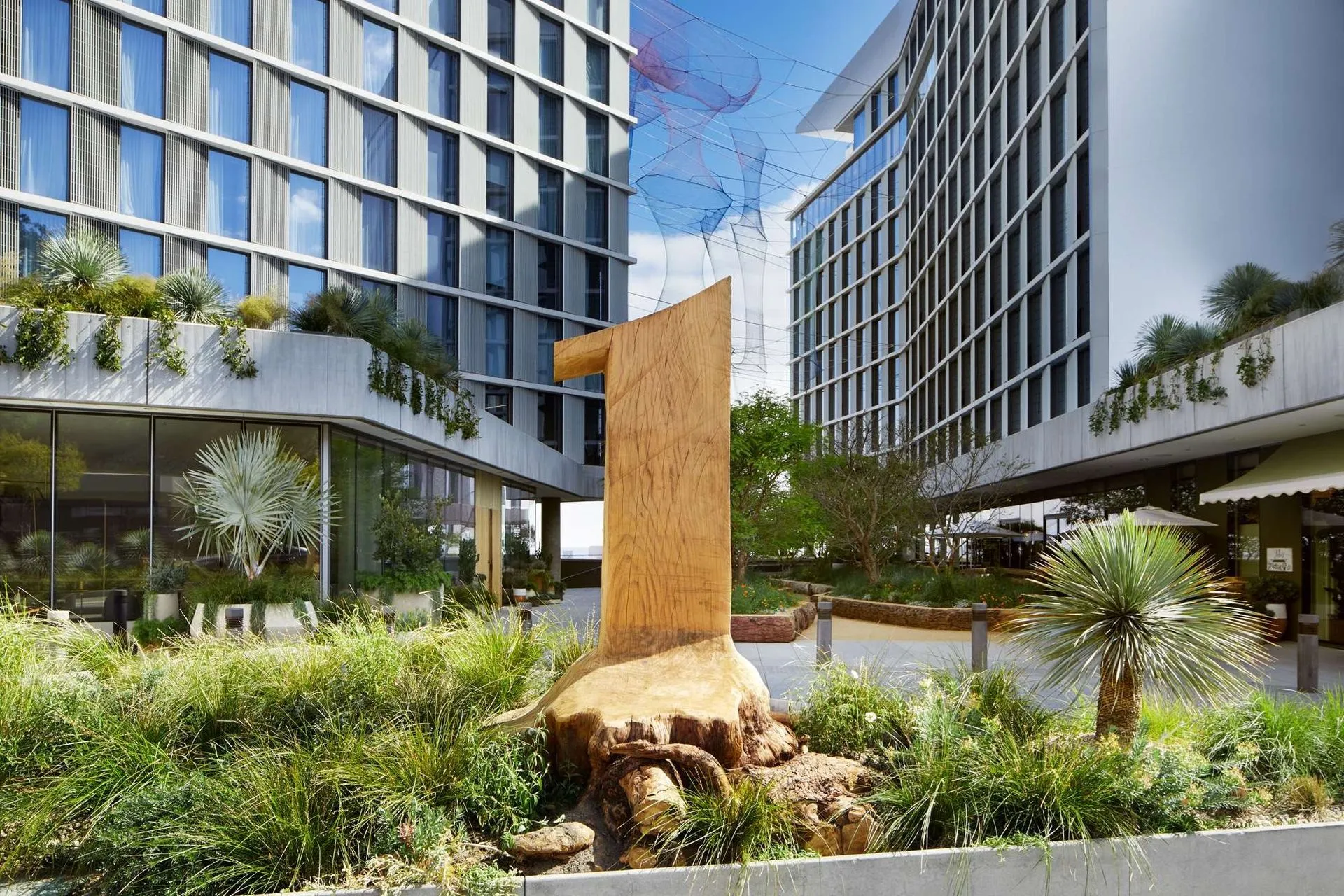 西好萊塢 1 酒店