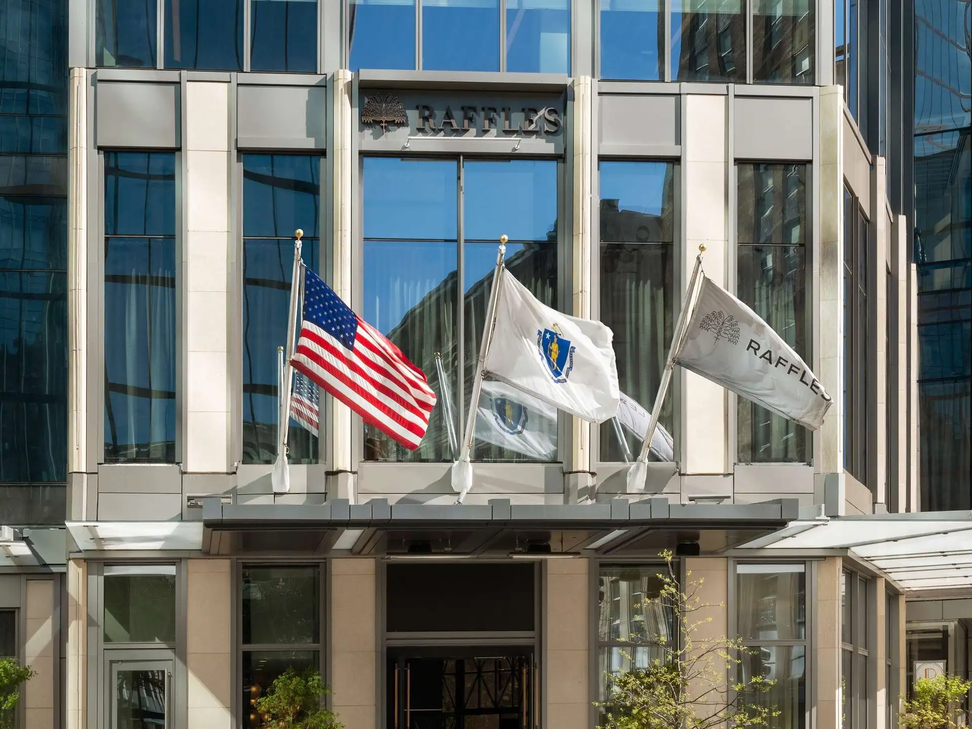 波士頓萊佛士酒店