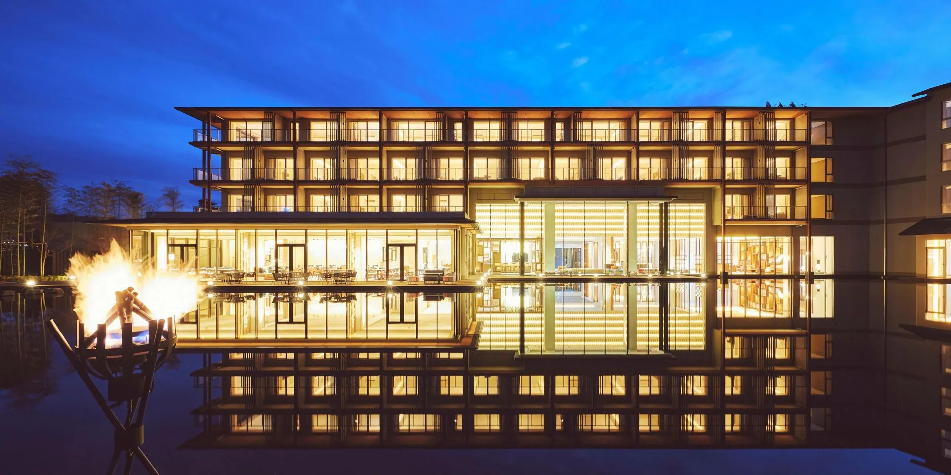 Indigo Inuyama Urakuen Garden