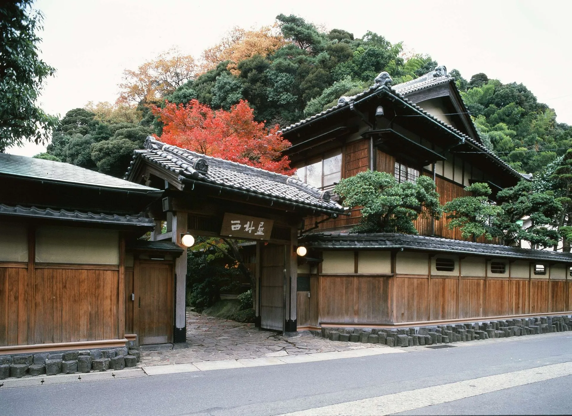 Nishimuraya Honkan
