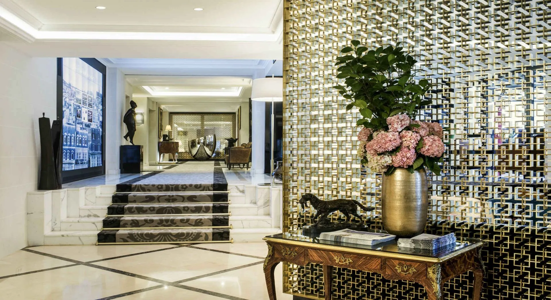 Sofitel Paris Baltimore Tour Eiffel