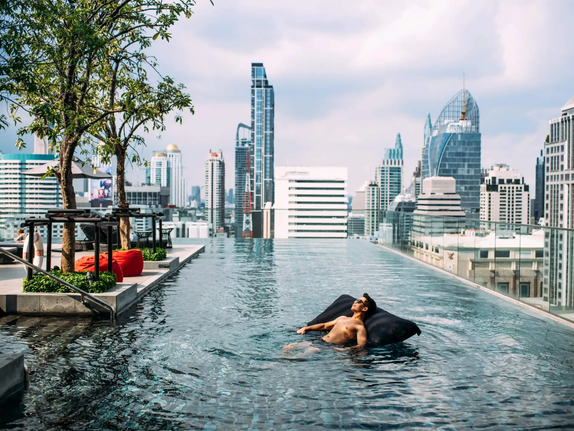 洲至奢選曼谷新浩中央酒店