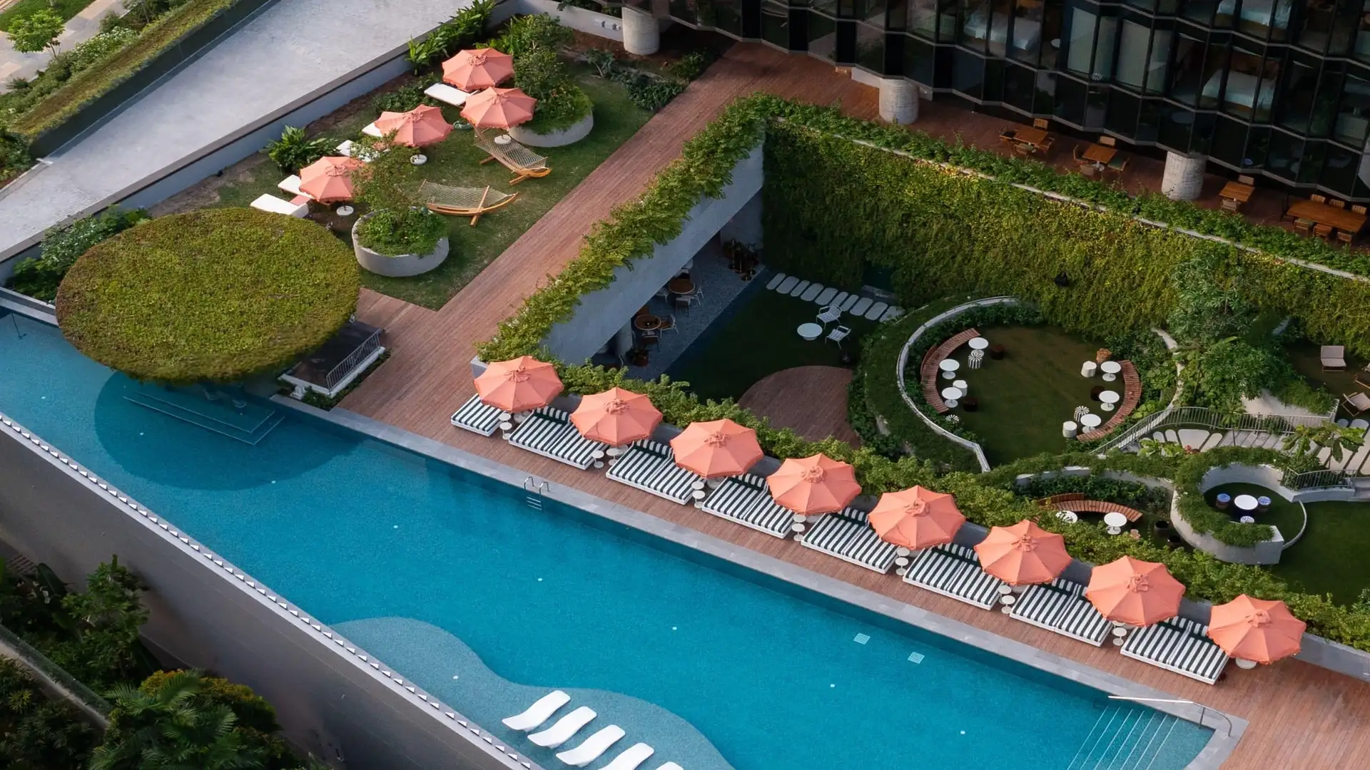 The Standard 新加坡