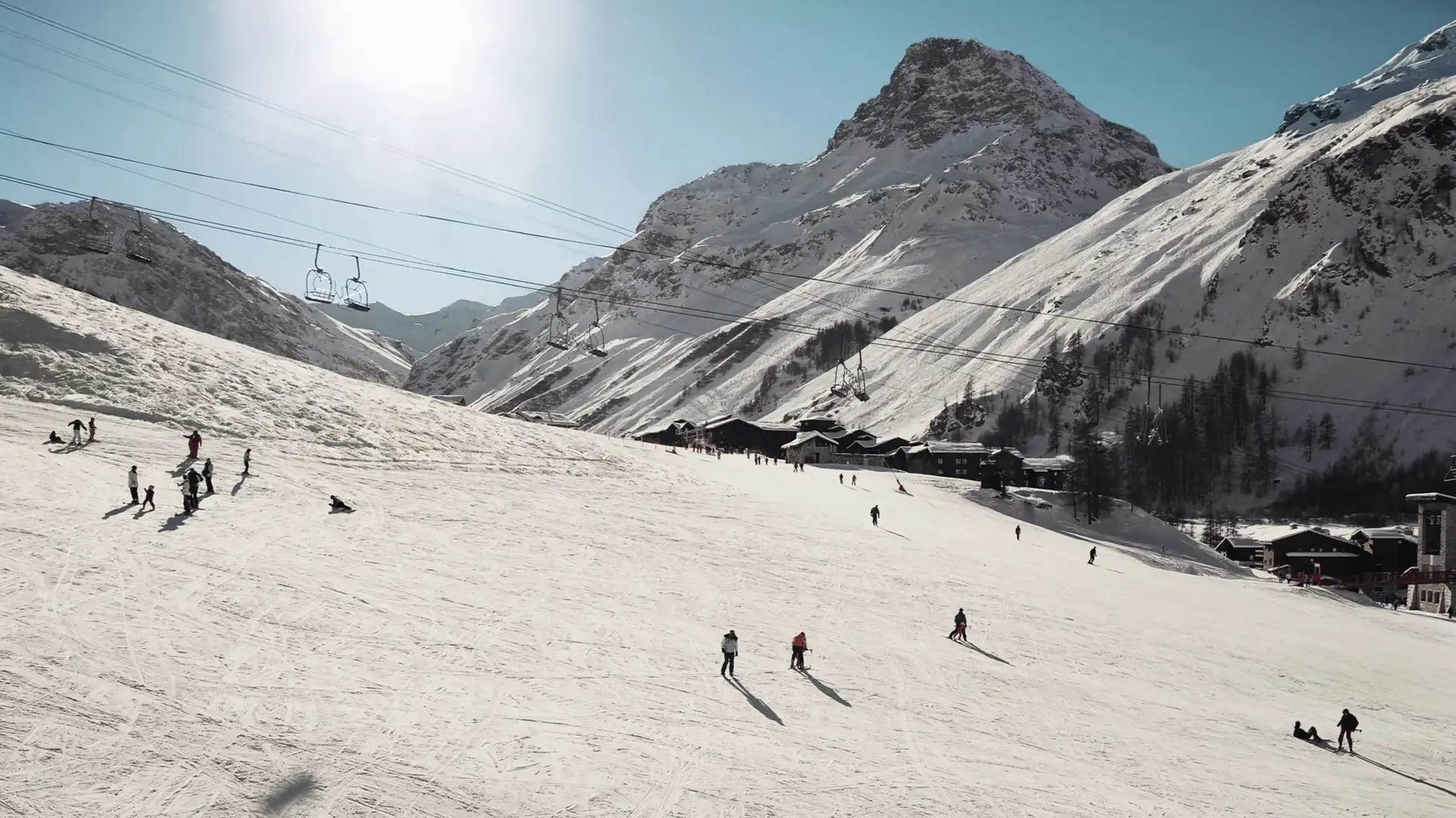 谷雪維爾阿爾卑斯花園瑰麗酒店