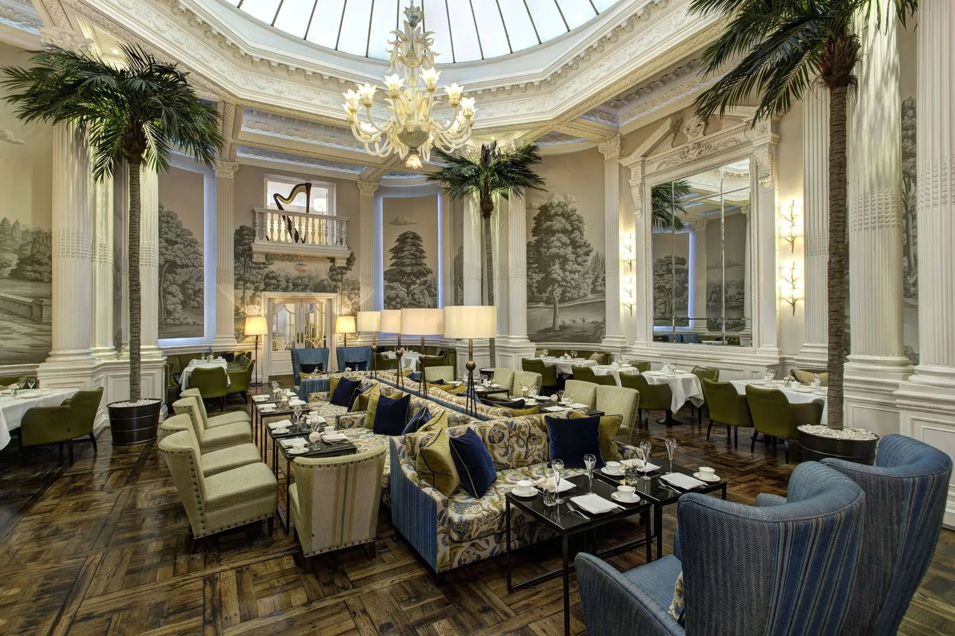 巴爾莫勒爾酒店