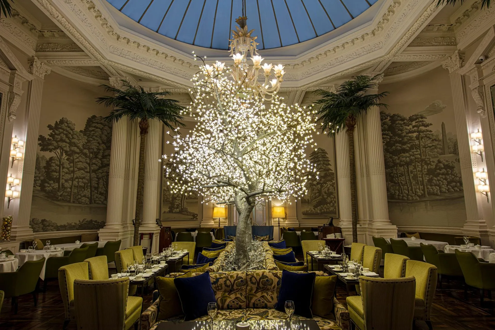 巴爾莫勒爾酒店