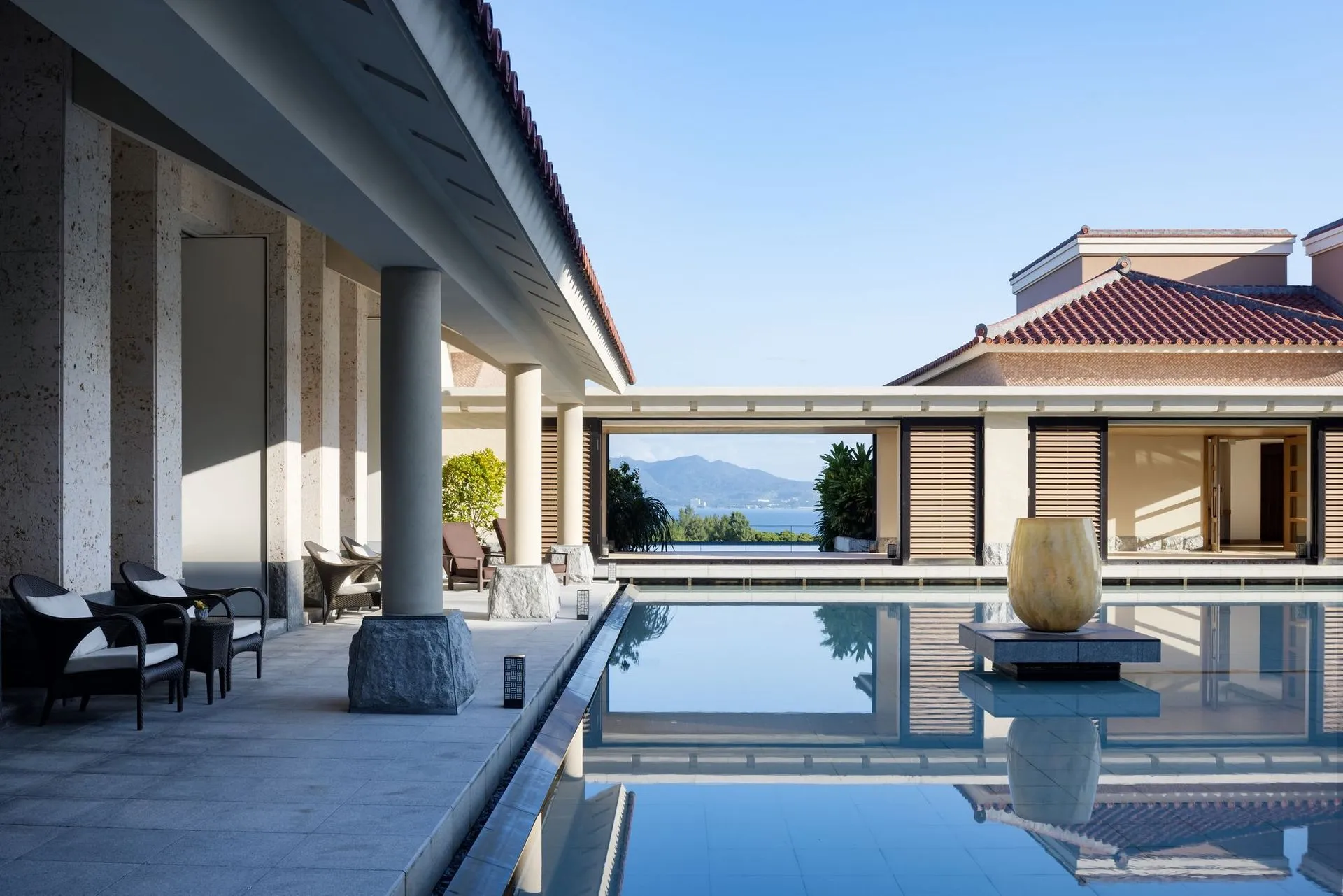 沖繩麗思卡爾頓酒店