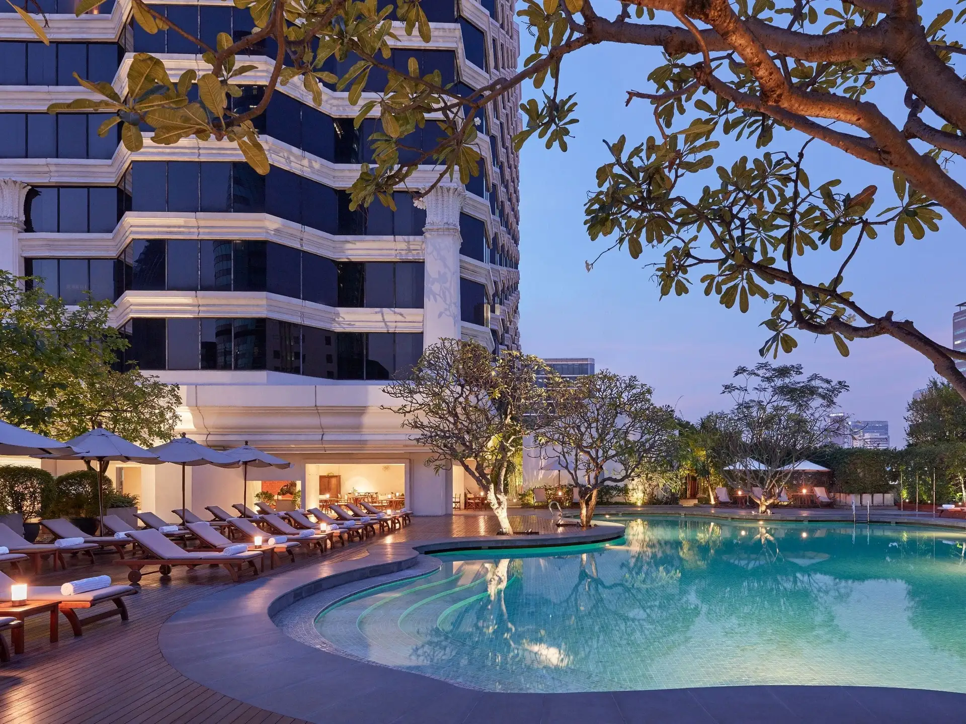 曼谷四面佛君悅酒店