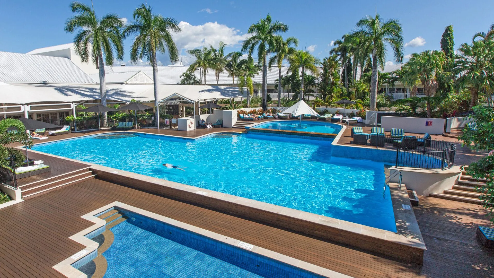 Shangri-La Marina Cairns