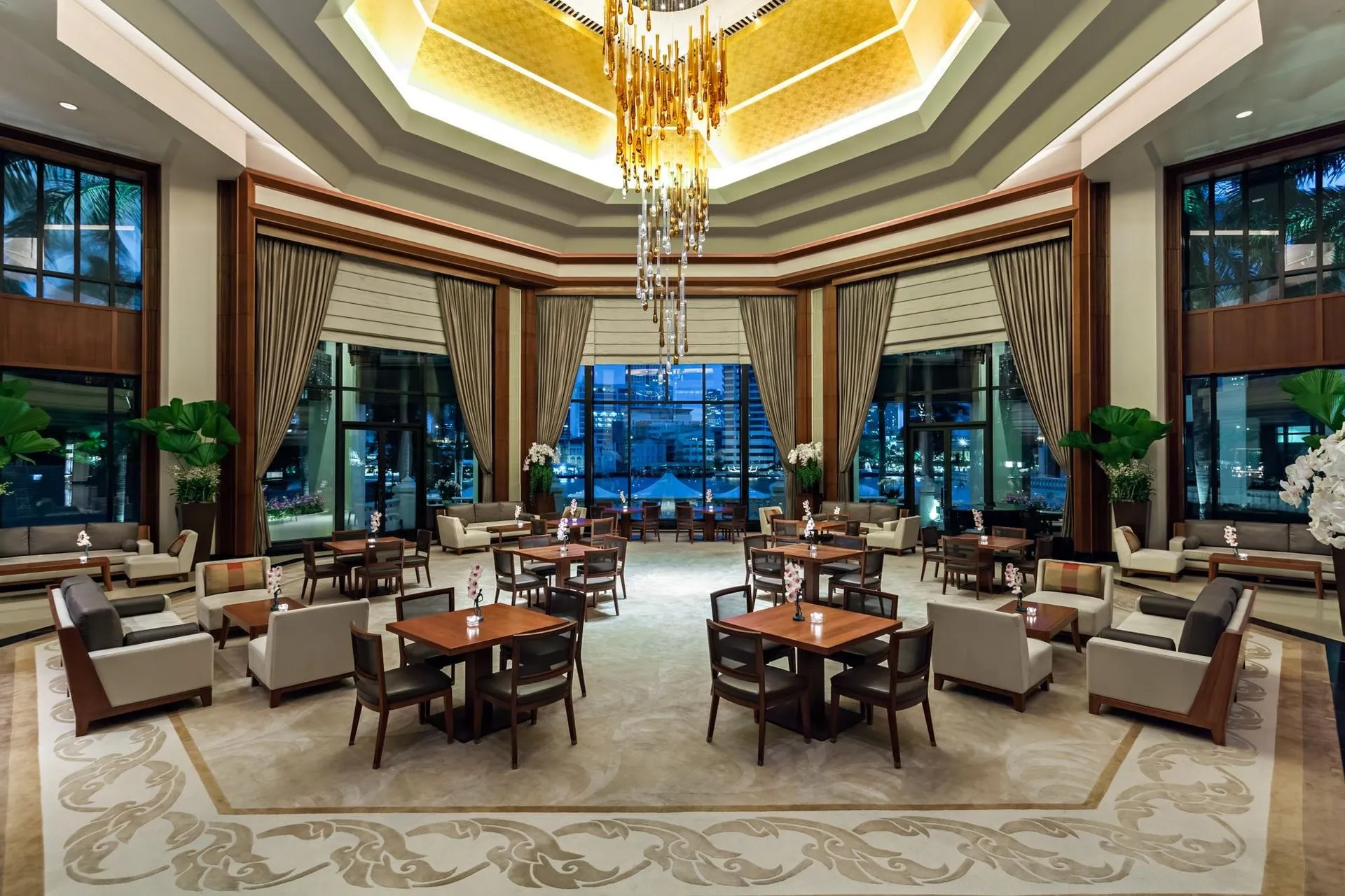 Peninsula Bangkok