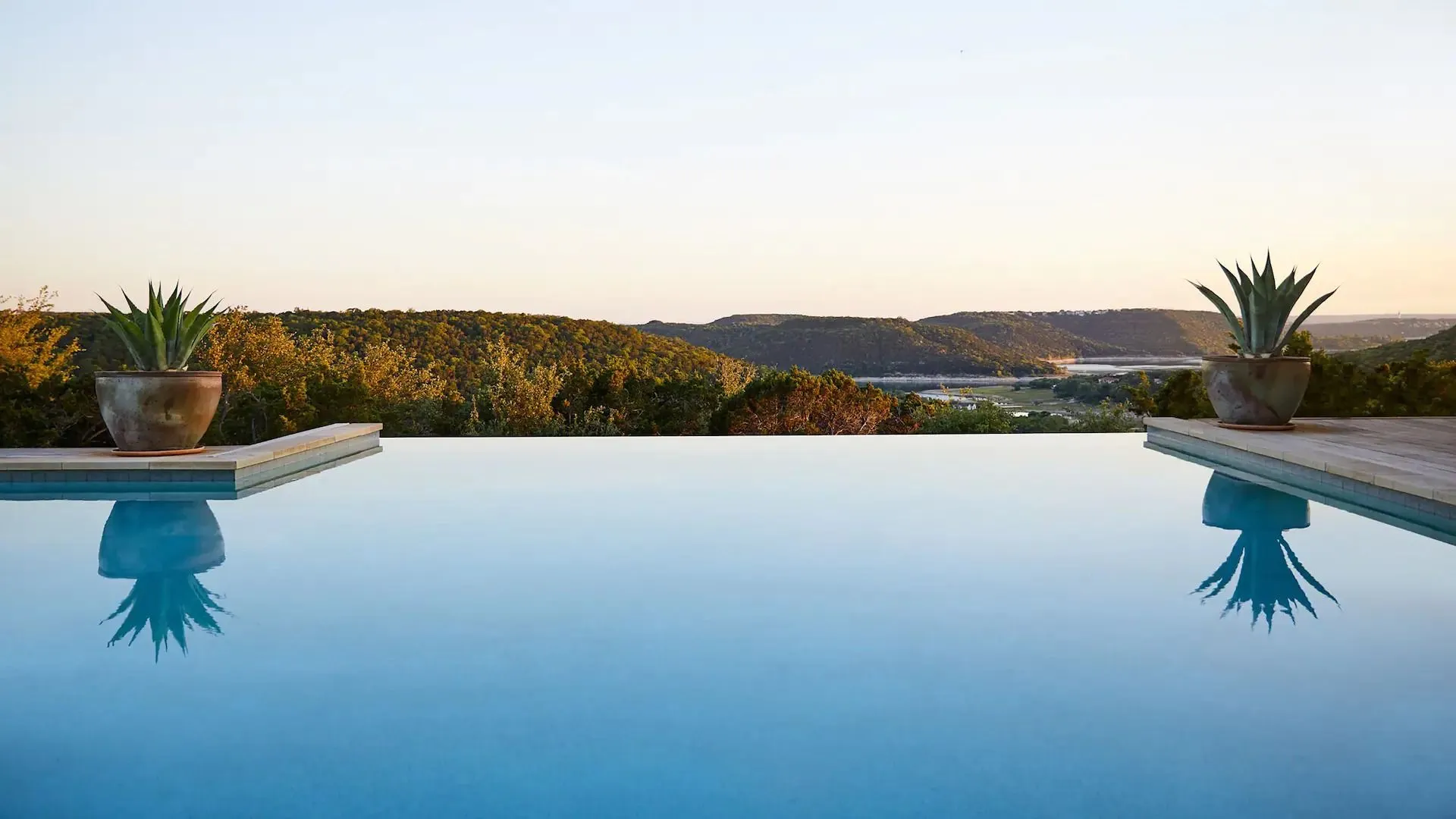 Magma Resort Santorini