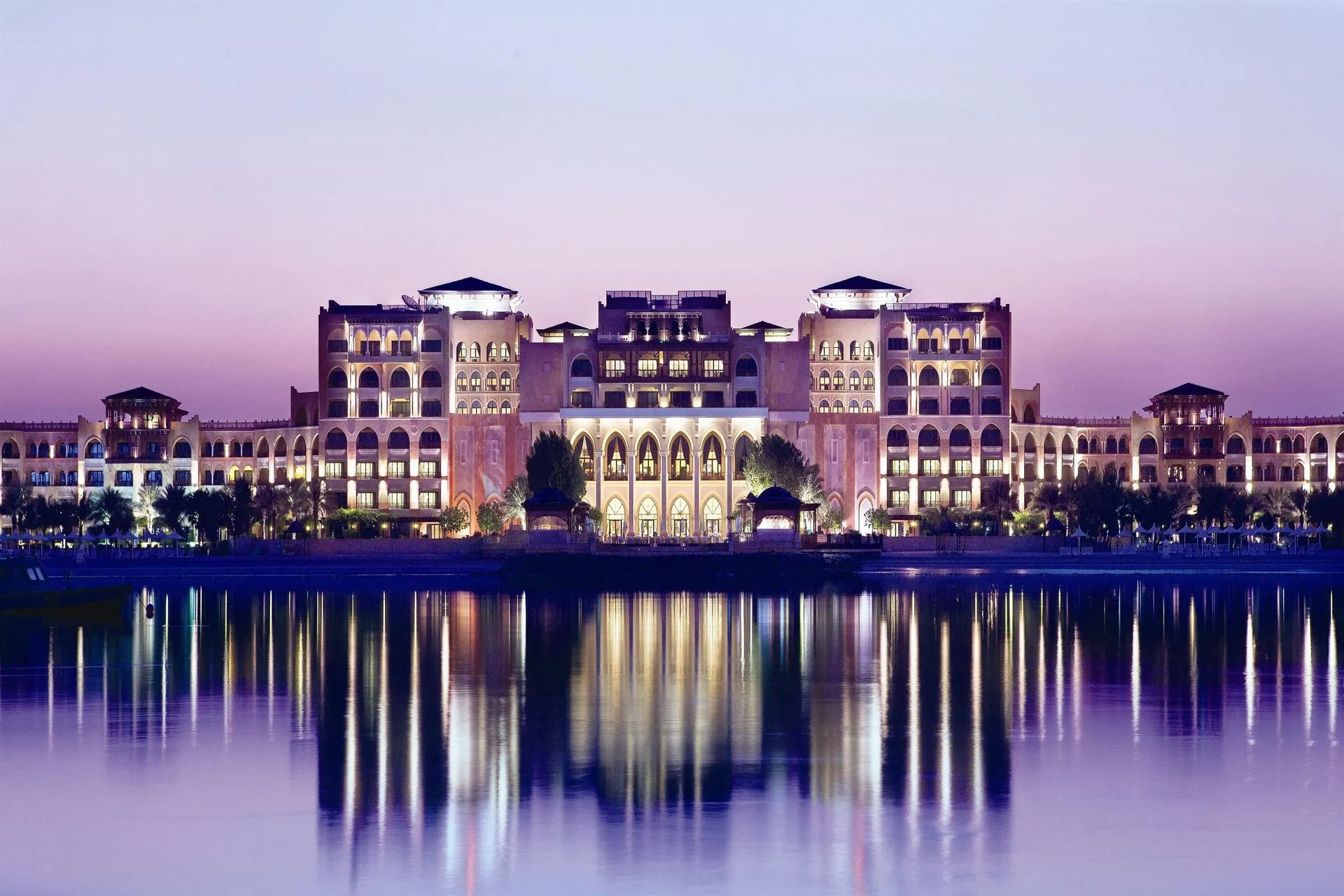 Shangri-La Qaryat Al Beri Abu Dhabi