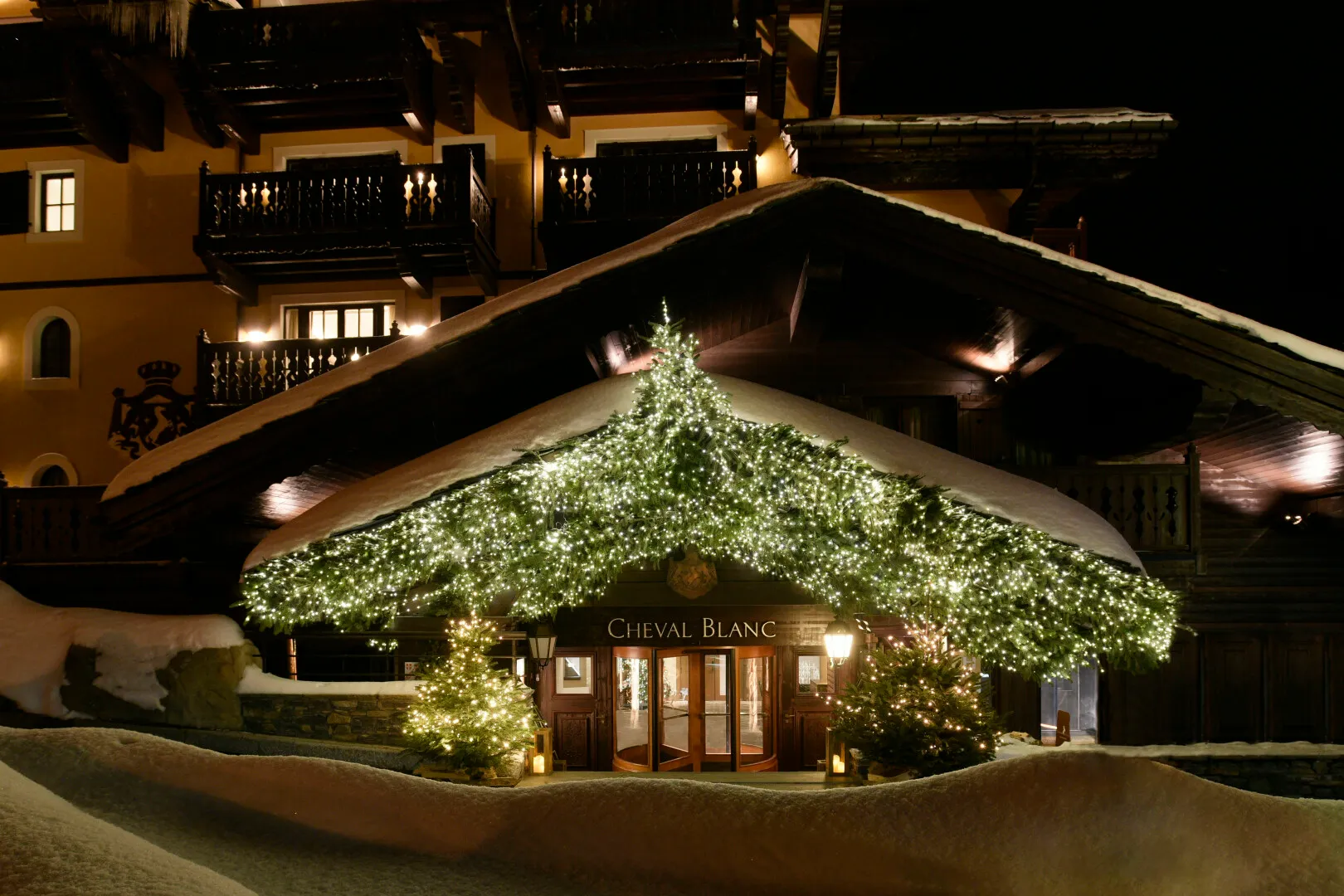 谷雪維爾白馬莊園度假酒店