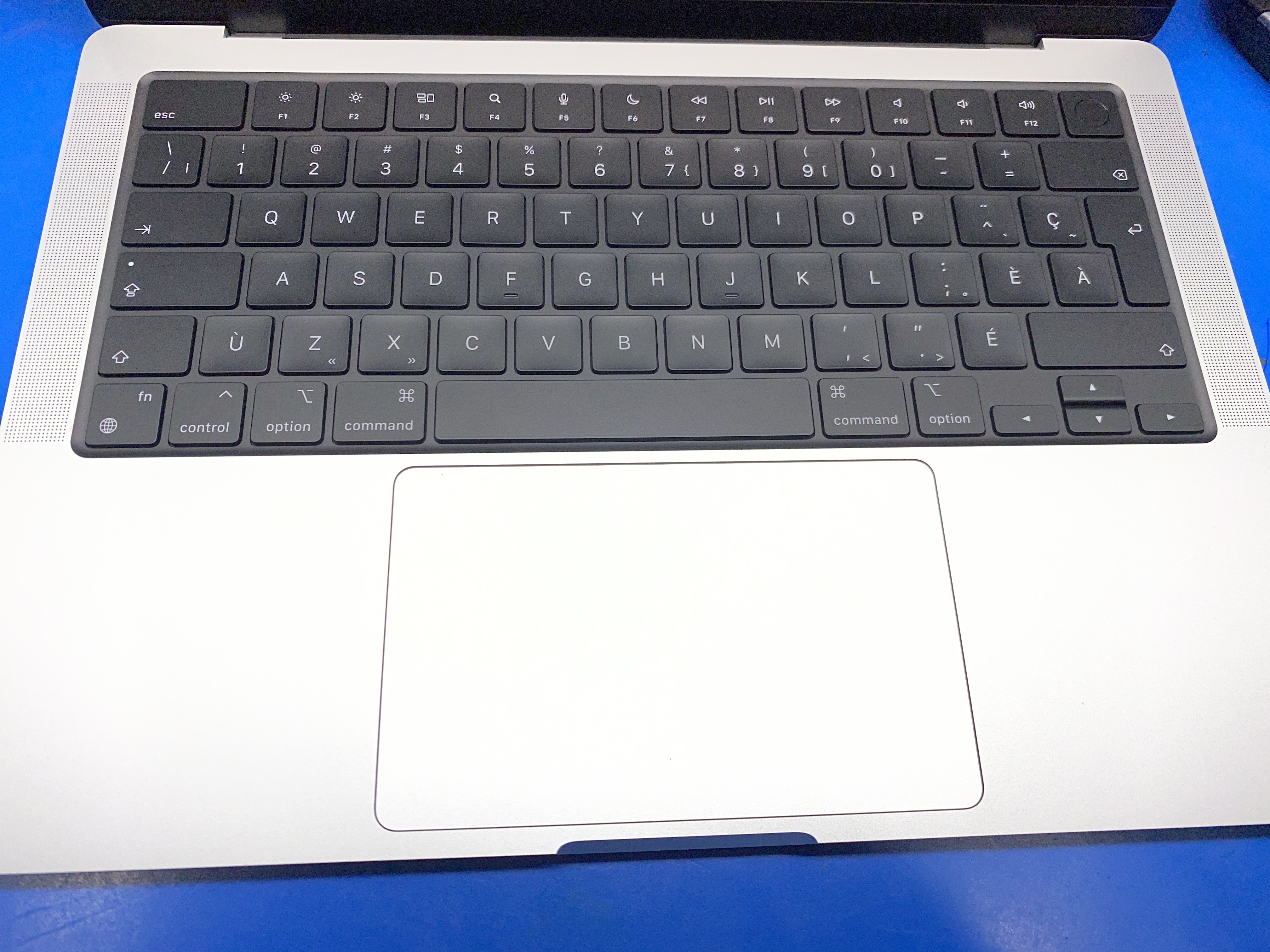 Apple MacBook Pro 14