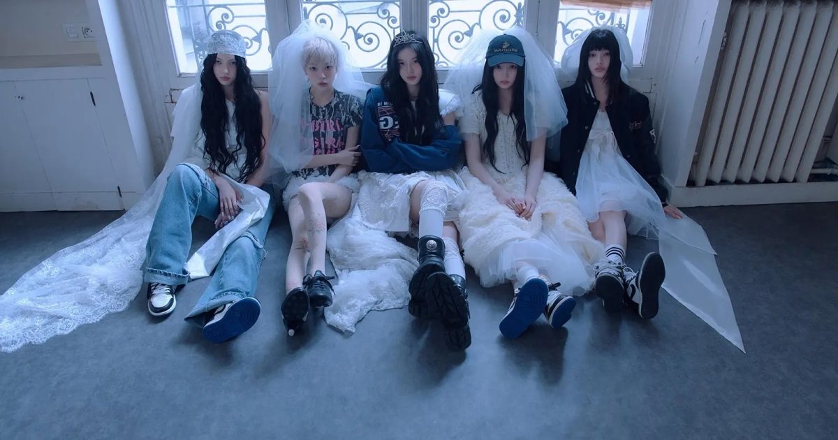 ILLIT MAMIHLAPINATAPAI Release Day Event | Kpop Exchange Aurora