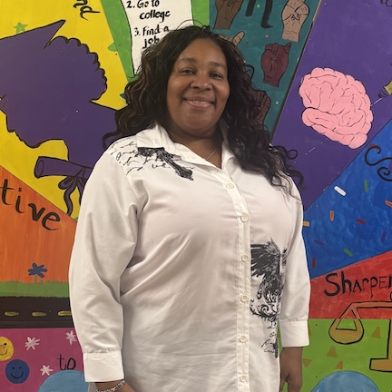 On the Path from Paraprofessional to Teacher: How Angela Austin Is Pursuing Her Dream Without Putting Work on Pause