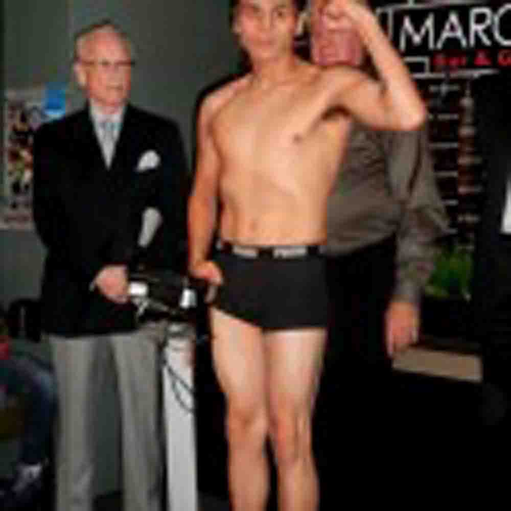 Iván-Cano-en-la-báscula-011