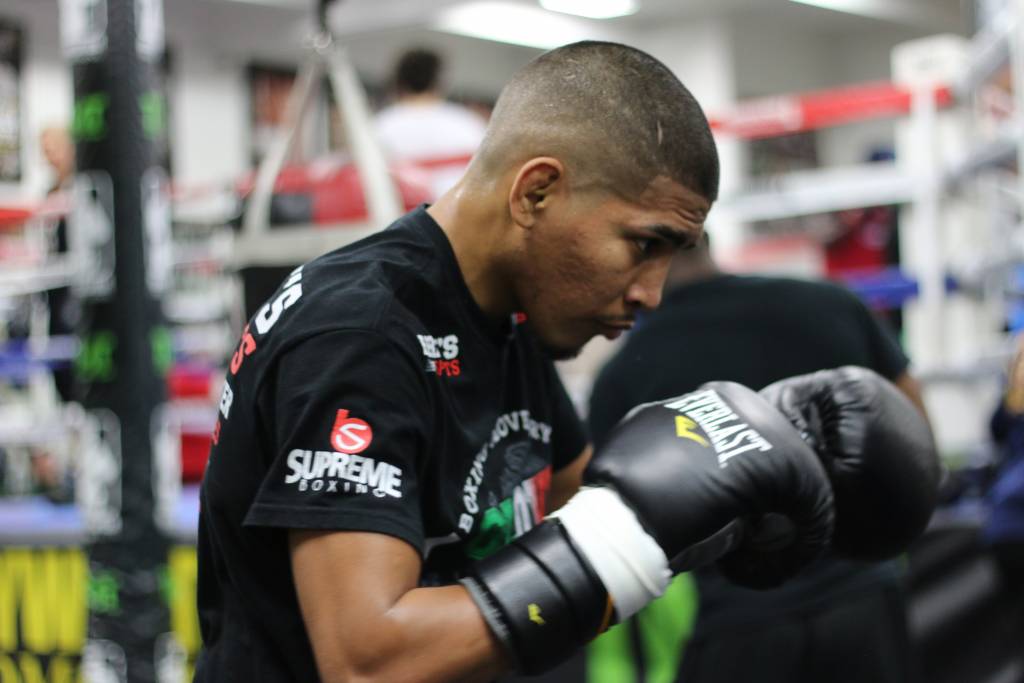 Alexis Santiago Training Camp Update_Esaiah Gomez _ Mayweather Promotions _ Premier Boxing Champions1