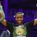 Caroline Dubois vence a Harper y unifica el título ligero