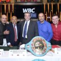 Legendario Lupe Pintor es homenajeado en Martes de Café del WBC en México
