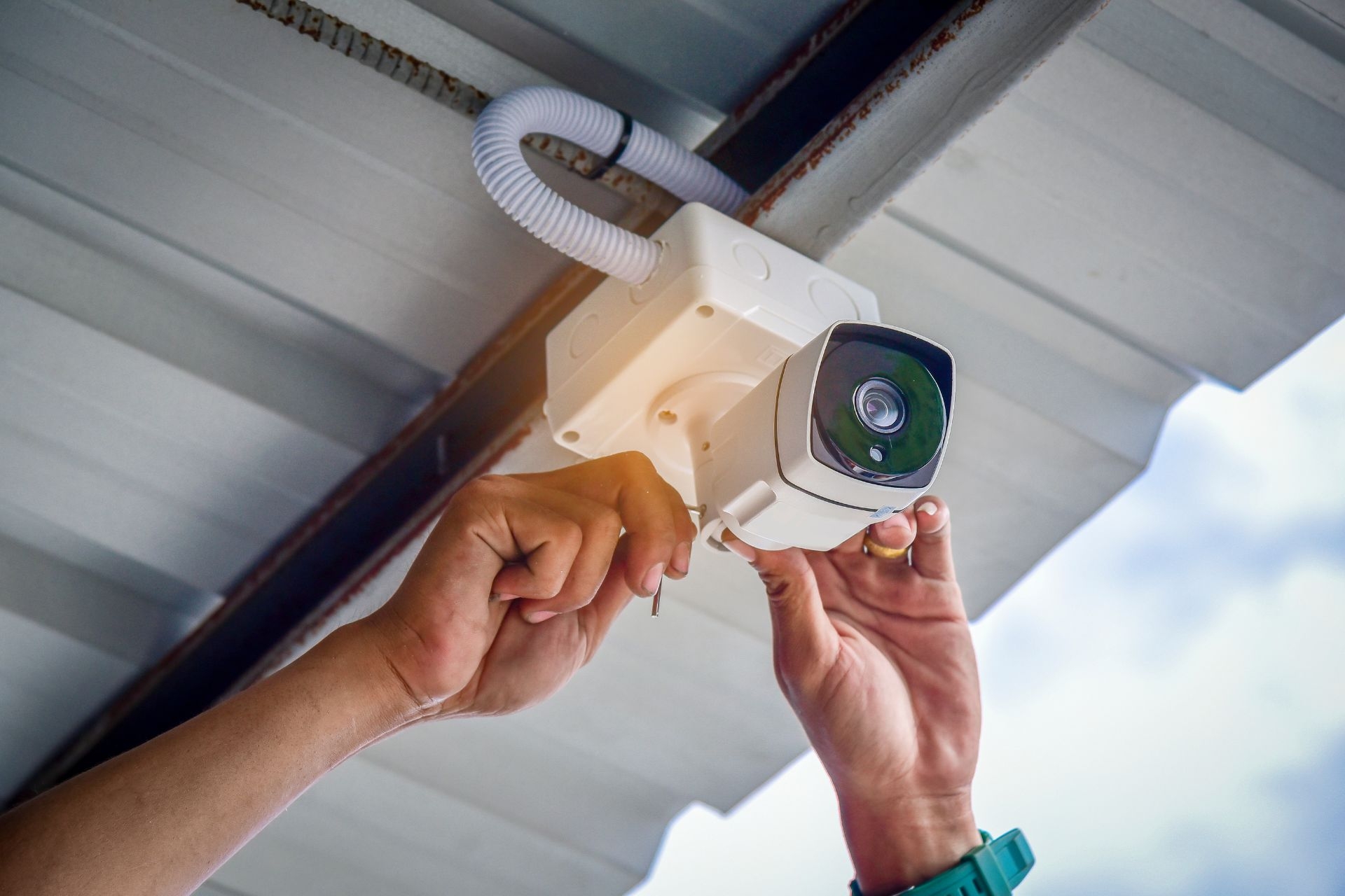 What are the potential risks and challenges associated with using cloud-based storage for CCTV footage?