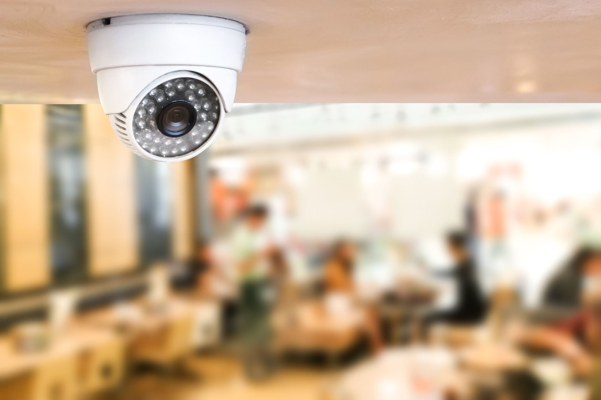 What role does artificial intelligence play in enhancing the effectiveness of remote monitoring CCTV systems?