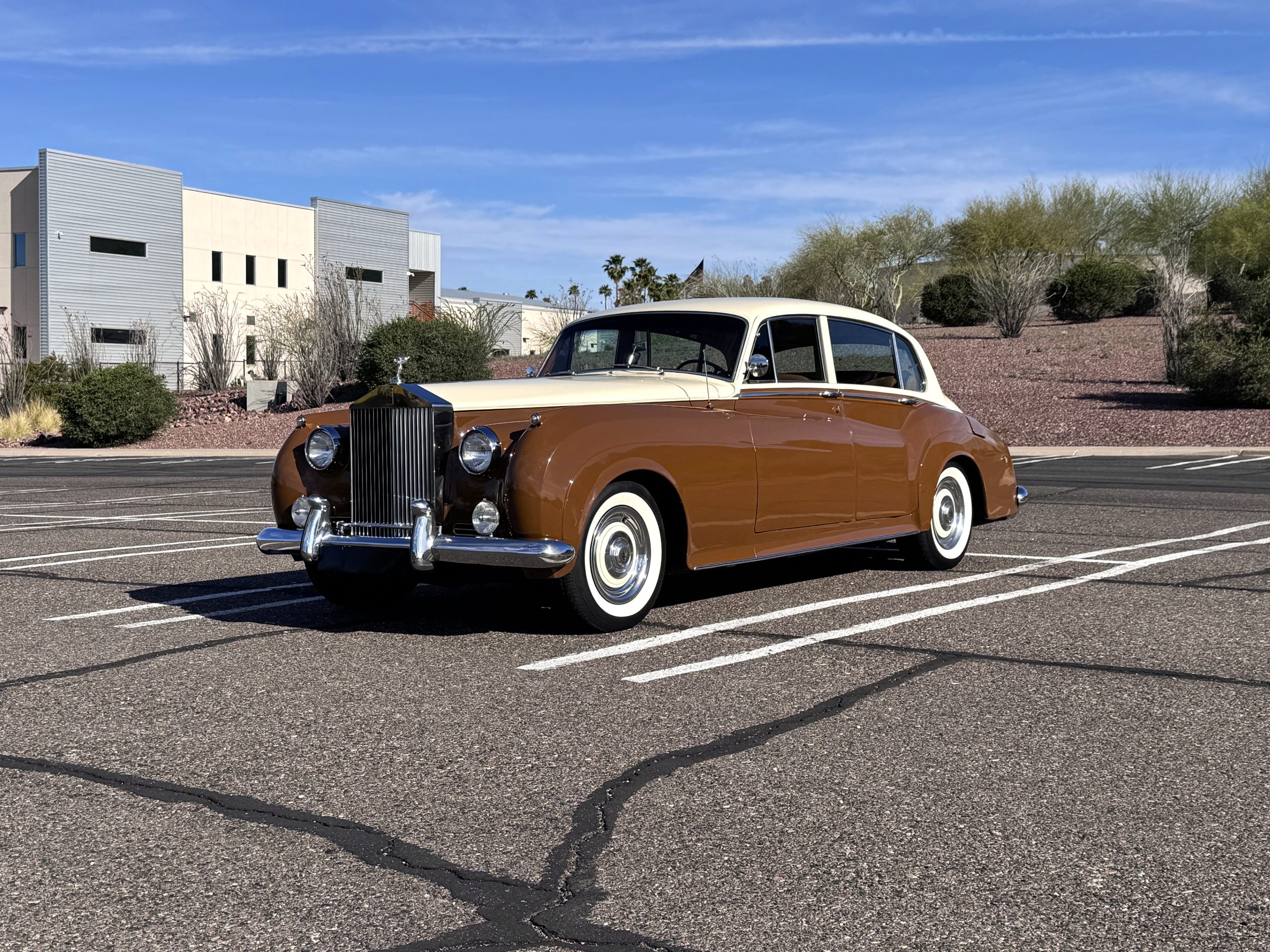 1960 Rolls-Royce Silver Cloud II Long Wheelbase Saloon with Division