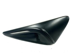OEM for 24-26 Tesla 3 Y Right Passenger Fender Camera Turn Signal 1820735-00-C