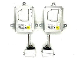 2x OEM for Range Rover / Sport HID Xenon Headlight Ballast D3S Bulb LR010785