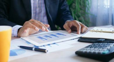 Financial Compliance and Risk: Legal Challenges, Emerging Trends