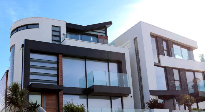 Real Estate: The Roles of Real Estate Agent and Attorney