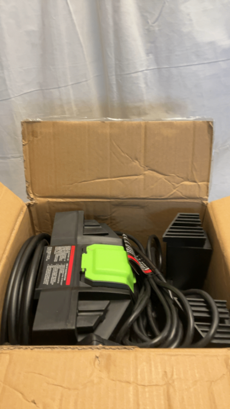 068ee7dd-81c0-433c-9751-d357d3e59504