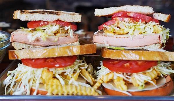 Pittsburgh Grilled Bologna Sandwich