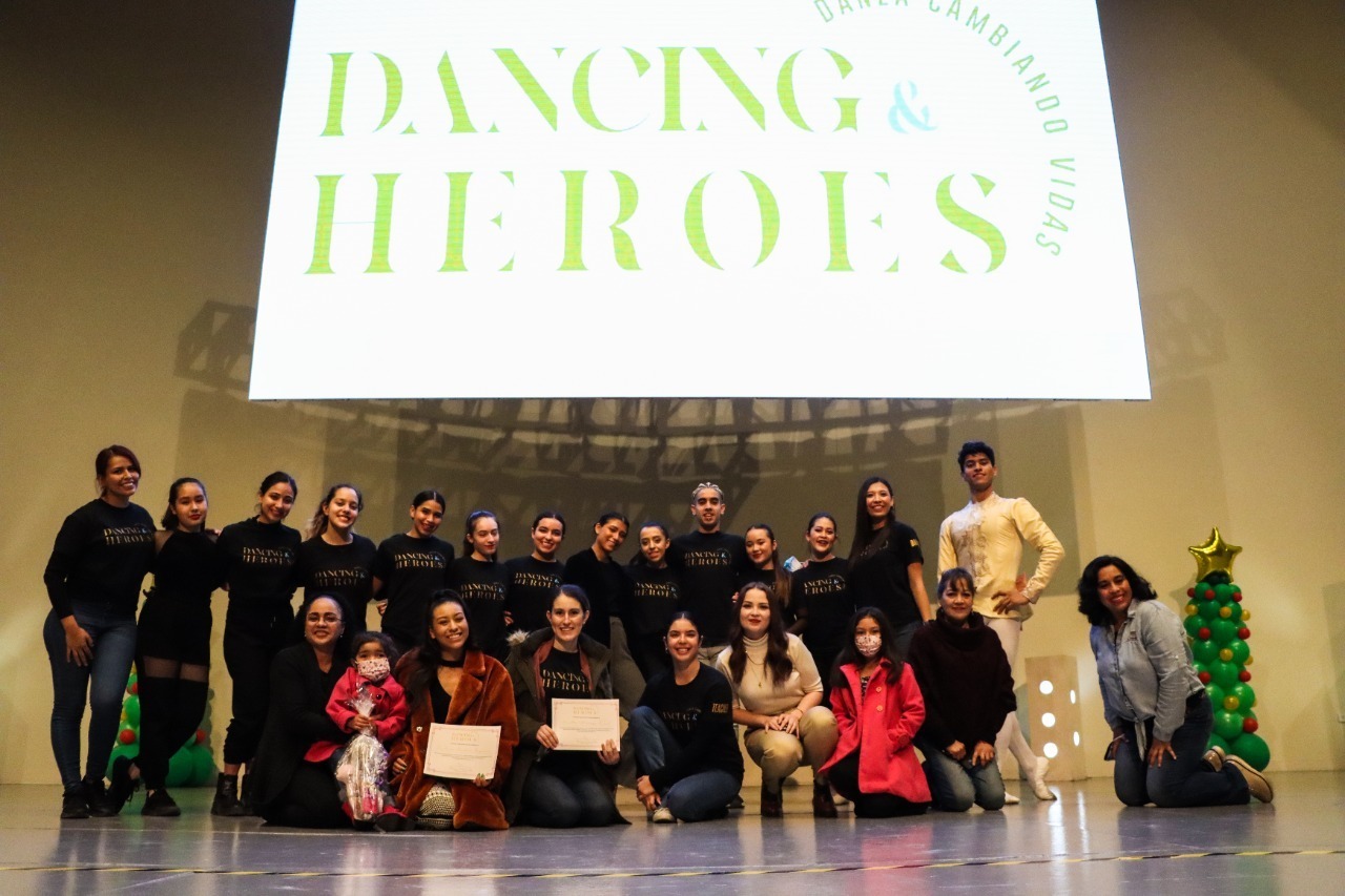 Foto con los bailarines