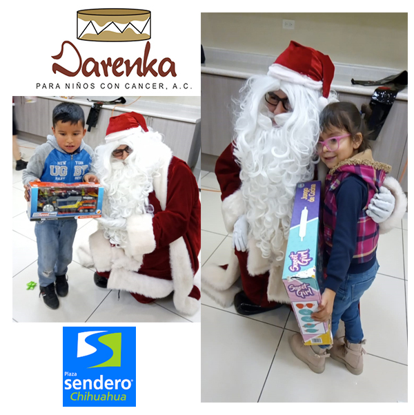 niños alegres con santa clos