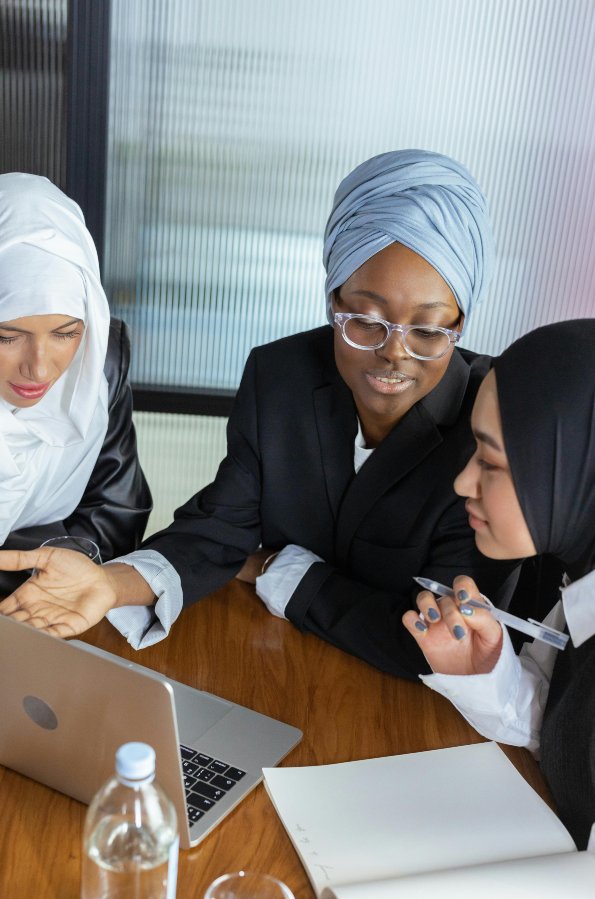 Different Career Paths in Business Analysis: Which One is Right for You?