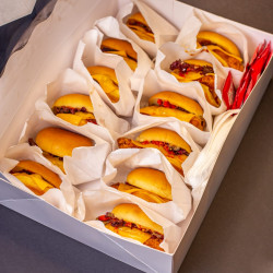 12 Pcs Slider Chicken / Beef