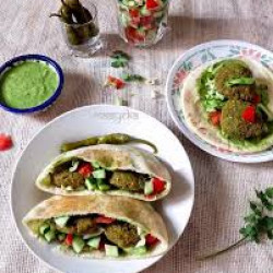 falafel sandwich