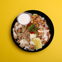 سلطة دجاج سيزر