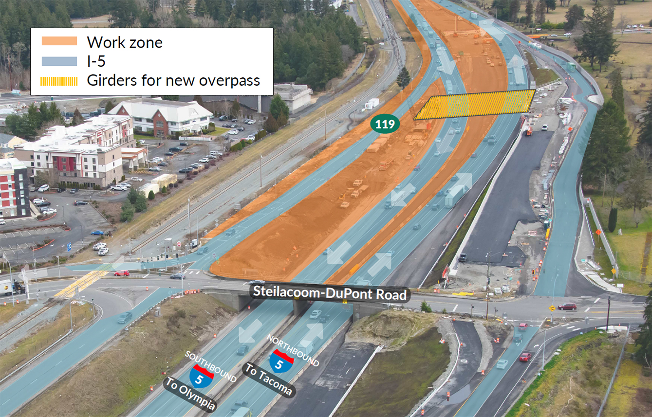 Una foto aérea muestra los cambios de carril en la Interestatal 5 y el paso elevado de Steilacoom-DuPont Road. Se instalarán vigas sobre la I-5, justo al norte del paso elevado existente.