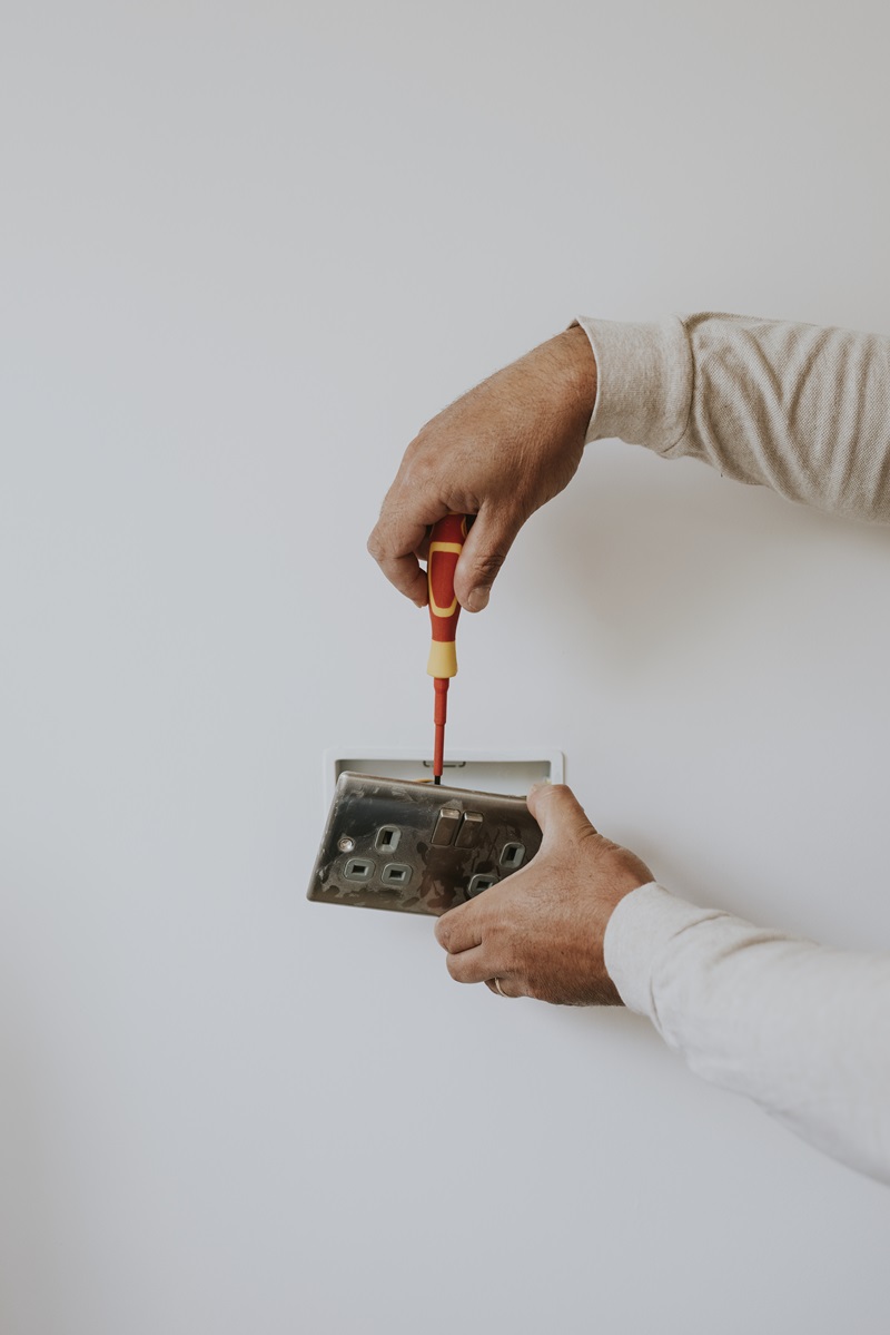Commercial Electrician Nampa