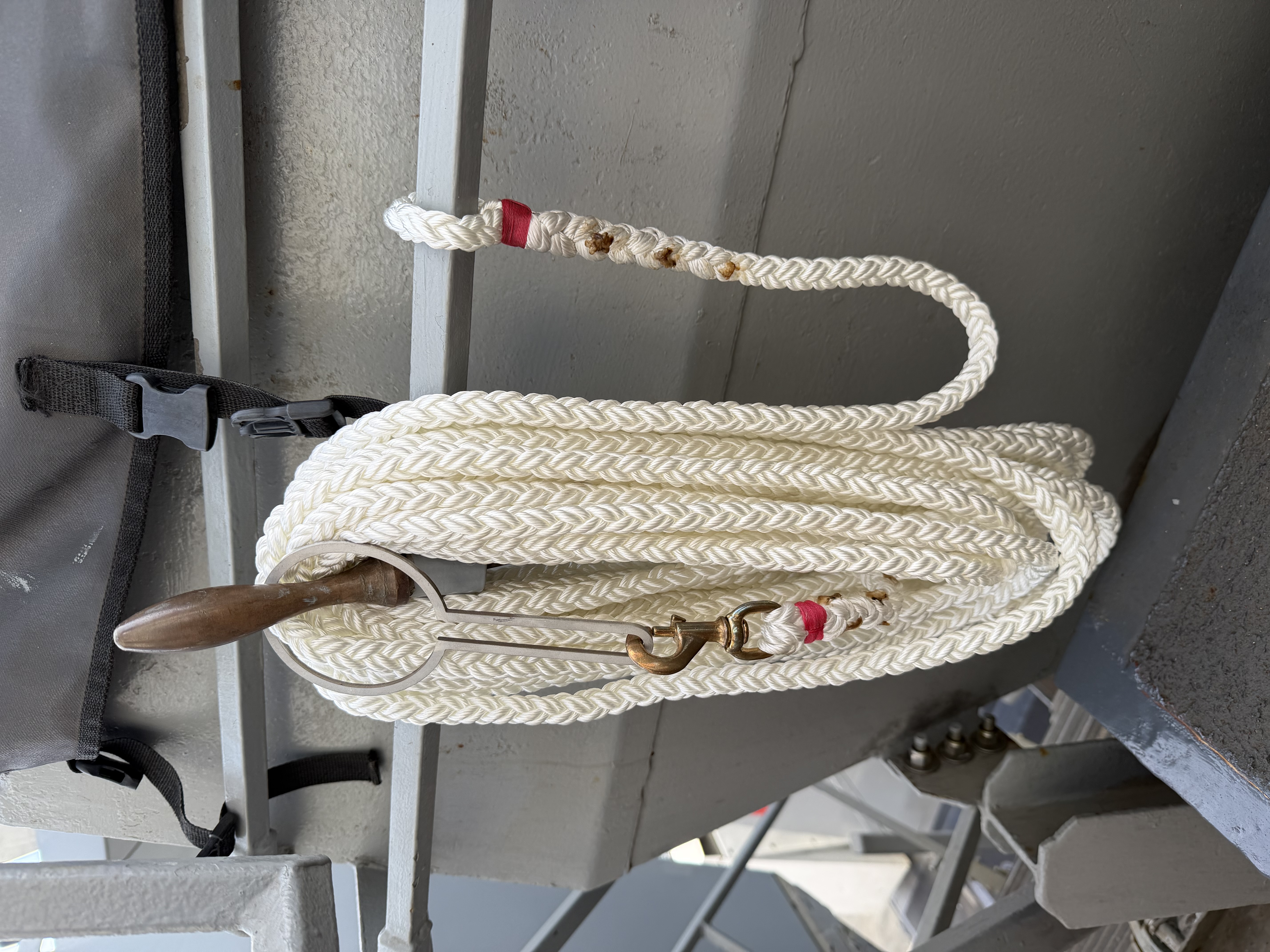 signal halyard 3
