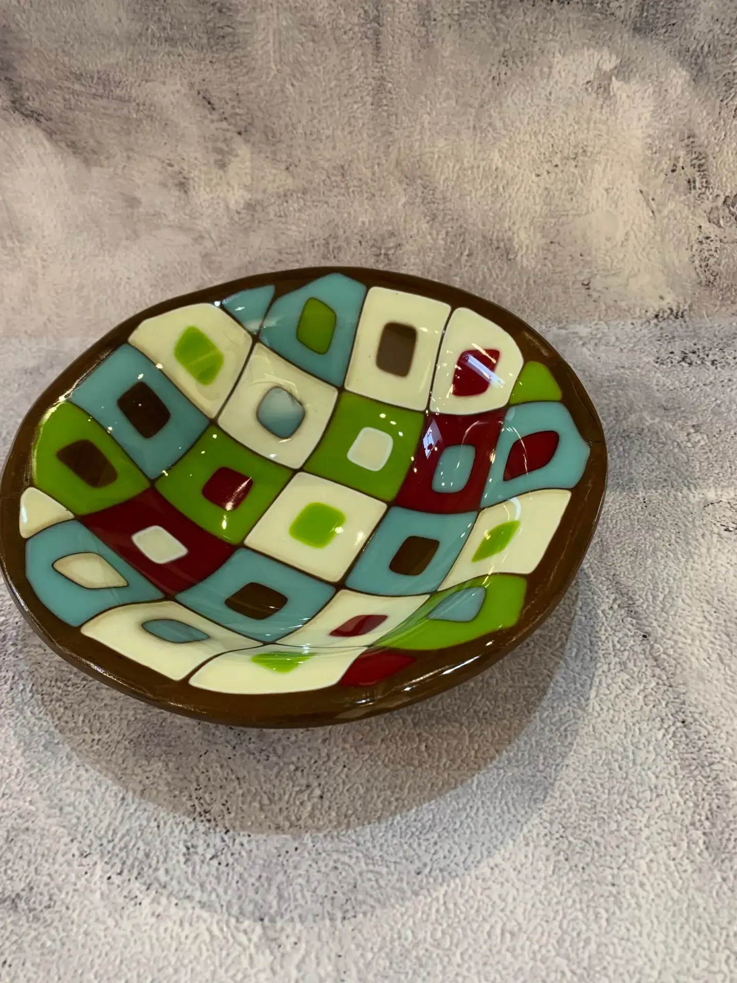 Round bowl - Green, blue, cream and brown